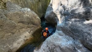 Tobogán natural en el barranco de Erta o Massivert, Alta Ribagorça