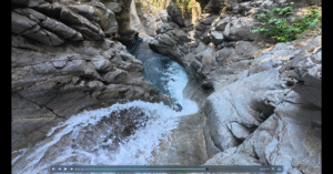 tobogan espectacular en el barranco trigoniero